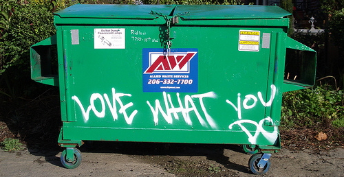 dumpster-pic-by-ruby-re-usable-2.jpg